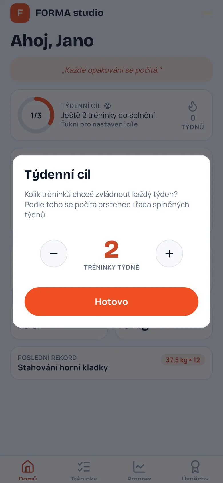 Týdenní cíl v appce — nastavení počtu tréninků týdně